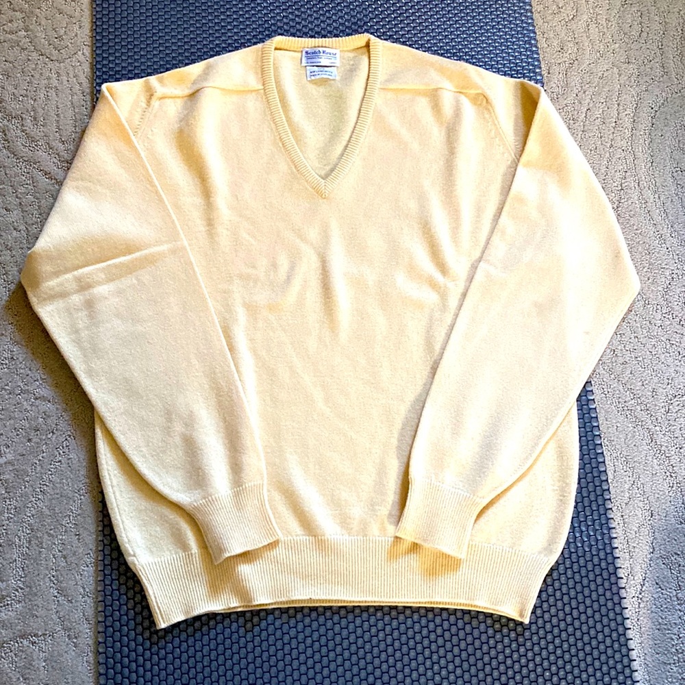 Beautiful Scottish lambswool sweater